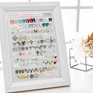 選べるネイルパーツ豊富